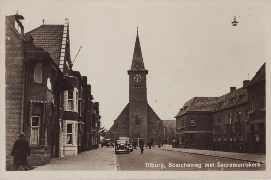 1943 Nieuwe Bosscheweg en Sacramentskerk.