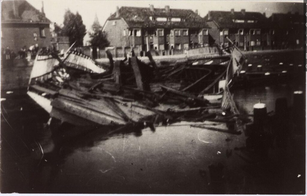 1944 Draaibrug Oisterwijksebaan.