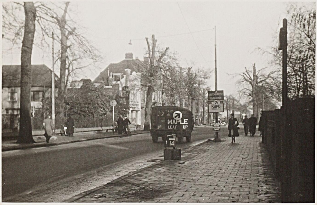 1944 Nieuwe Bosscheweg verkeersbord geallieerden.