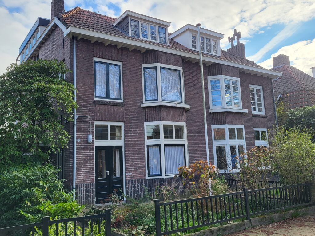 Jan van Beverwijckstraat 100-102.
