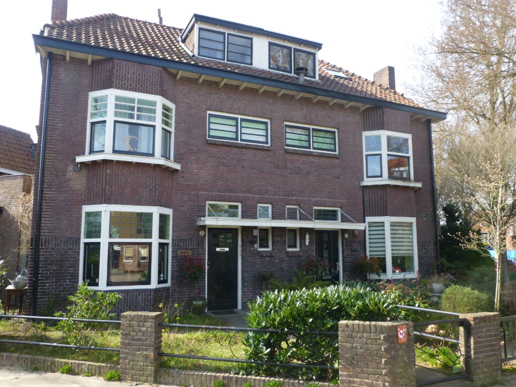 Jan van Beverwijckstraat 98.