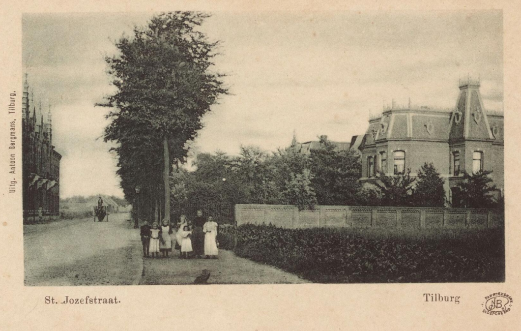1900 Villa L.E. van den Bergh.
