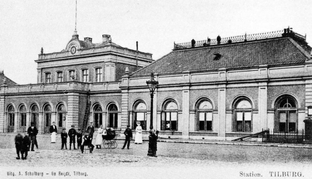 1910 Station Tilburg.