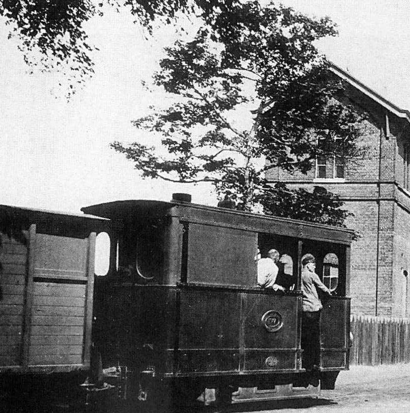 1932 Tram locomotief nr. 7 op de Spoorlaan.