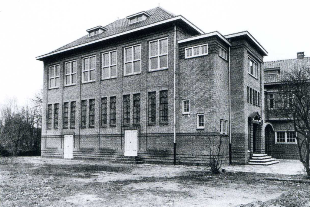 1938 Aula van de Universiteit van Tilburg.