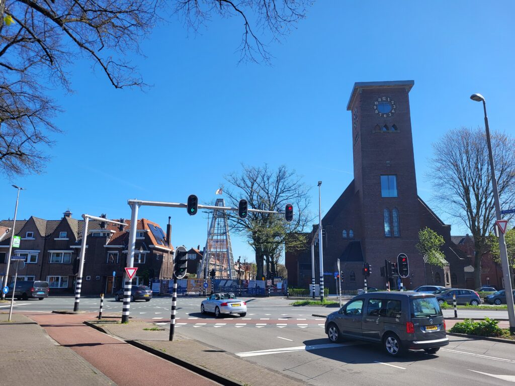 Torenspits Sacramentskerk 06-04-2025